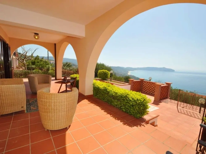 Villa