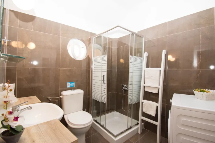 Athina Apartments
