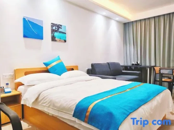 Standard Double Attic room with balcony and with sea view
