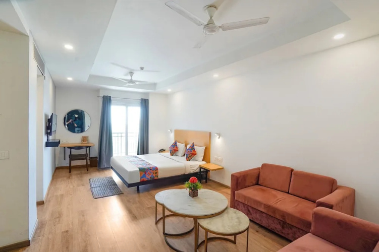 Fabhotel Prime Cloud 9