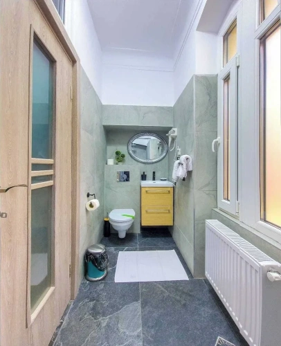 1 Bedroom Suite