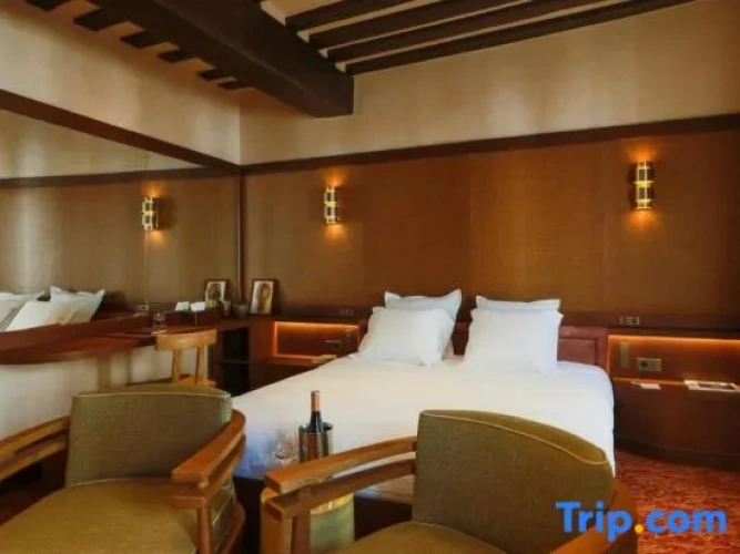 Deluxe Duplex room