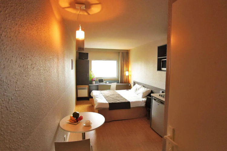 APPARTHOTEL Torcy