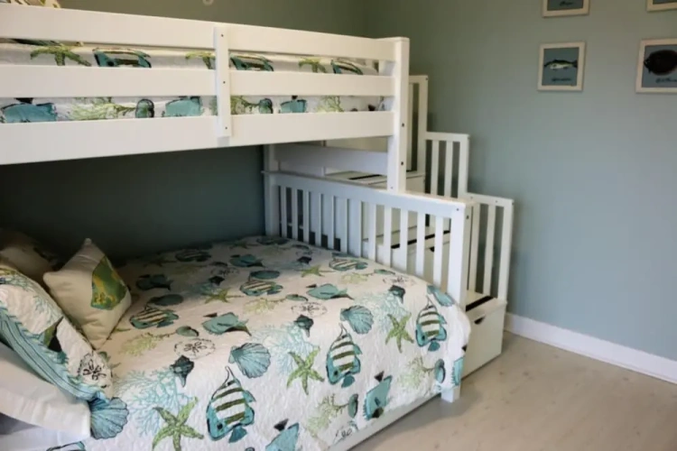 2 Bedrooms Villa