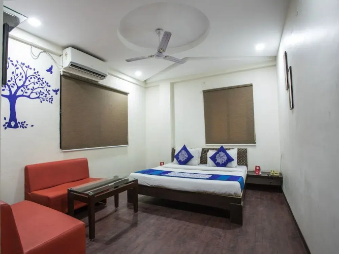 Hotel Dawar Regency by OYO