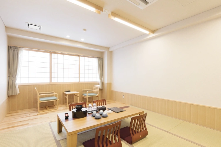 Standard Triple room