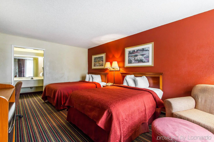 Motel 6 Opelika, AL