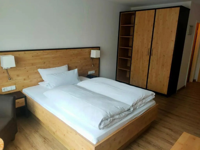 Hotel Löwen by Mastiff