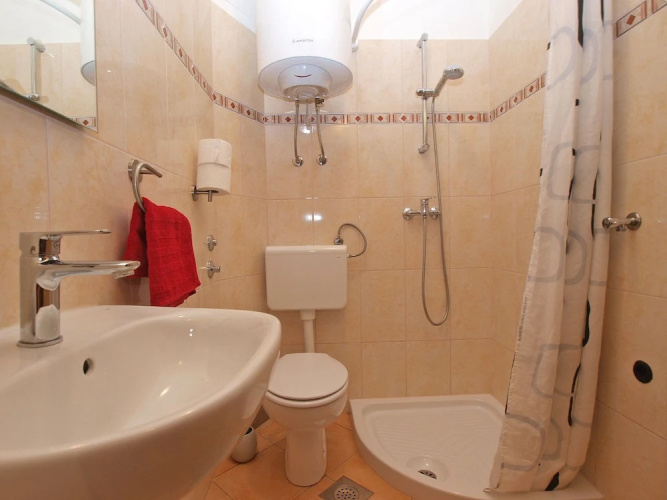 Apartment 1468