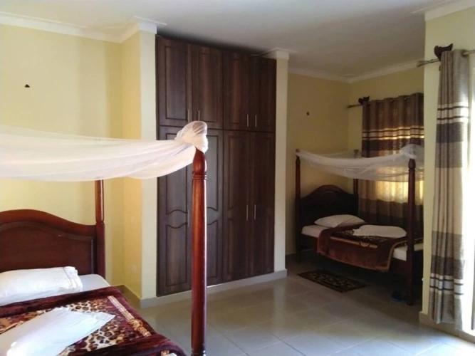 Standard Family room