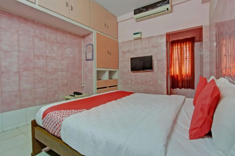 OYO 23672 Annai Residency