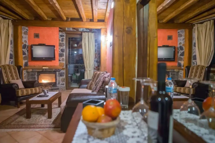 Standard Family Duplex room with mountain view