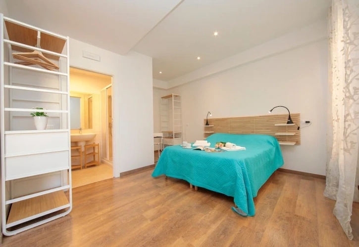 3 Bedrooms Family Apartment beachfront