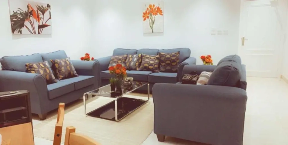 2 Bedrooms Apartment