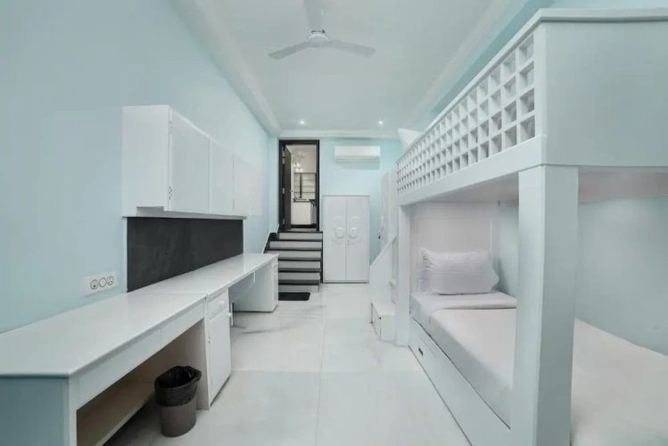 Family Suite with balcony and with city view