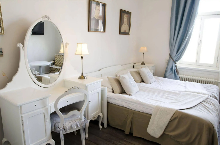 Strand Hotell