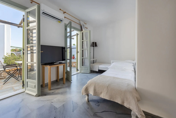 Parosland Hotel