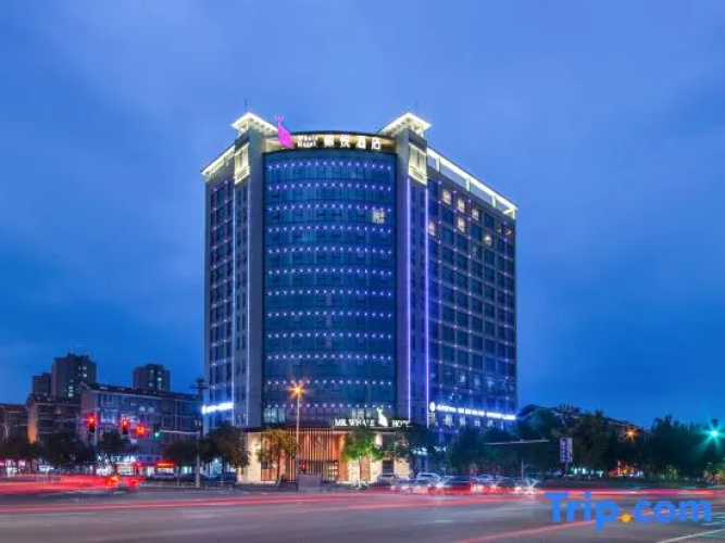 Mr. Whale Hotel