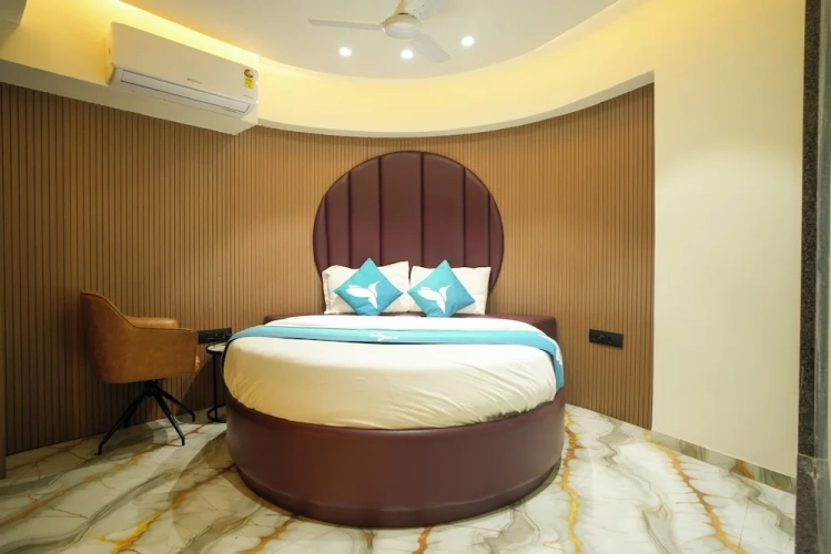 Comfort room