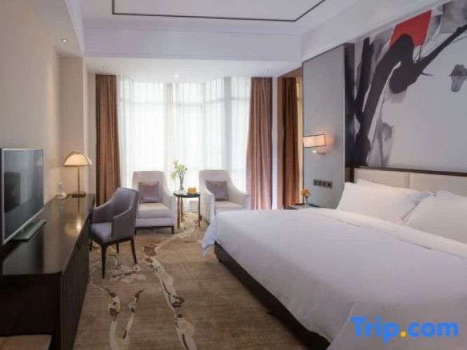 Deluxe Double Suite