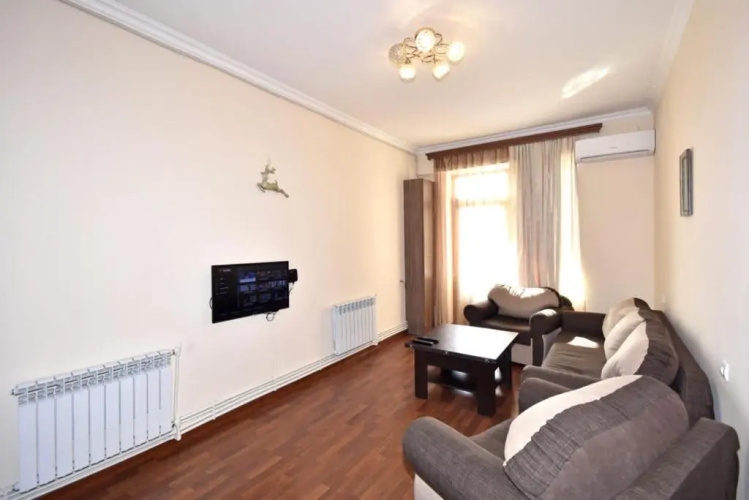 Mashtoc33 New apartment Yerevan center