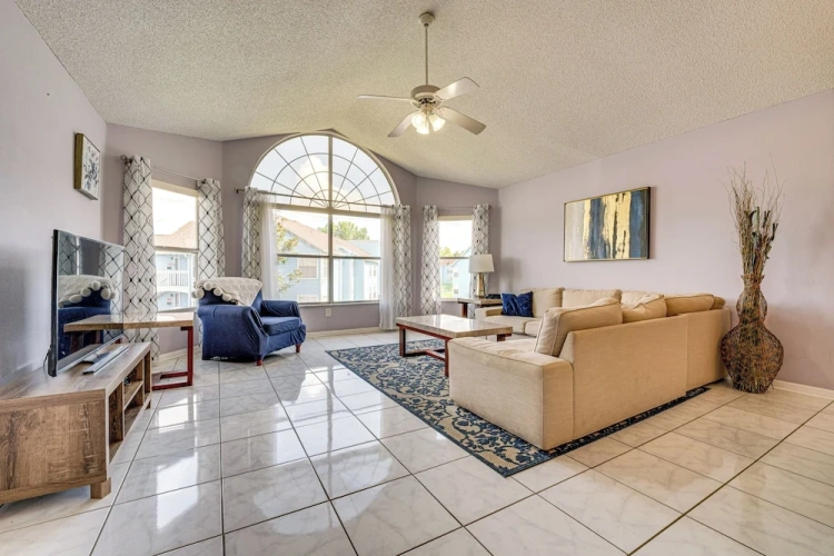 3 Bedrooms Apartment with balcony