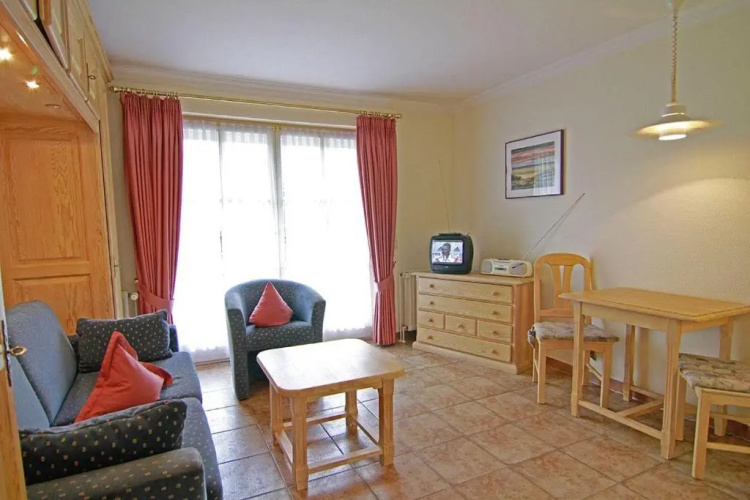 Haus-Meisennest-Wohnung-Moewe