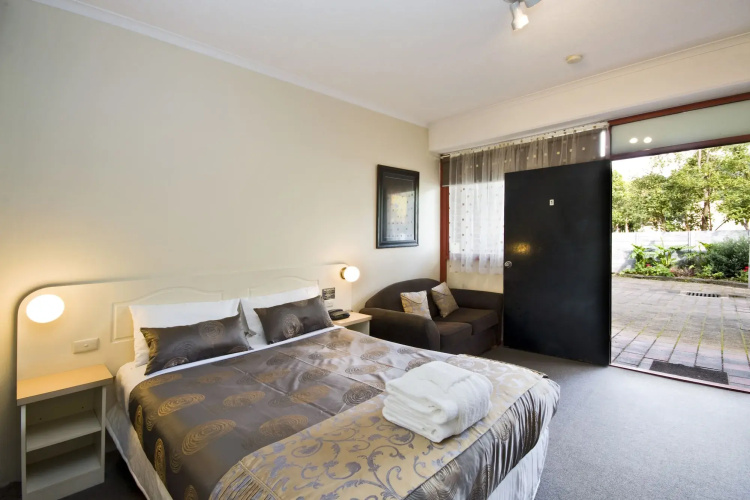 Lorne Hotel