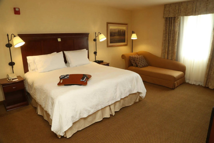 Hampton Inn & Suites Burlington
