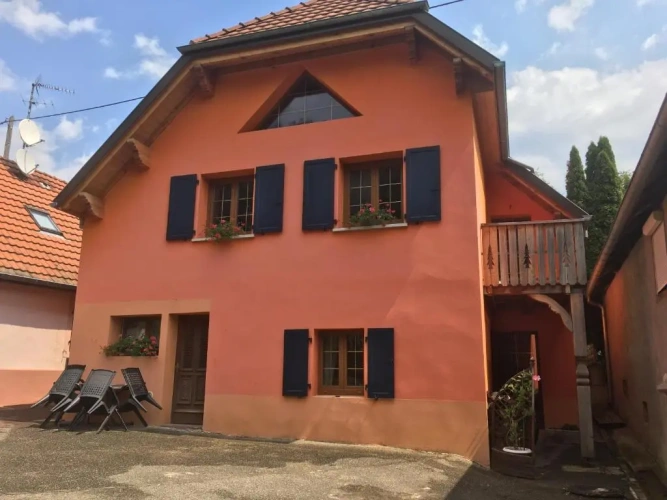 2 Bedrooms Cottage