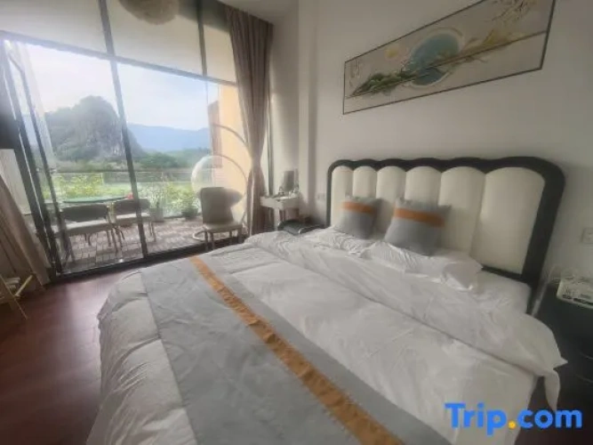 Standard Double room with lake view