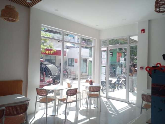 beehive elnido tourist inn