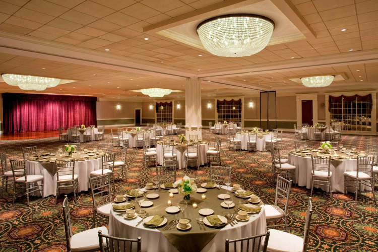 Sheraton Greensboro At Four Seasons photo 18