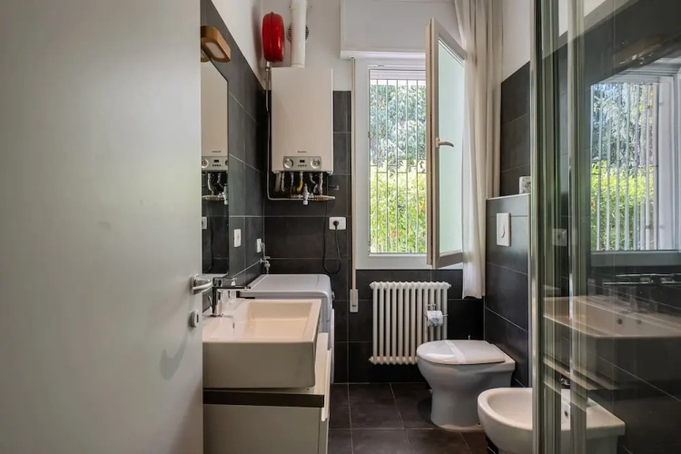 1 Bedroom Double Apartment