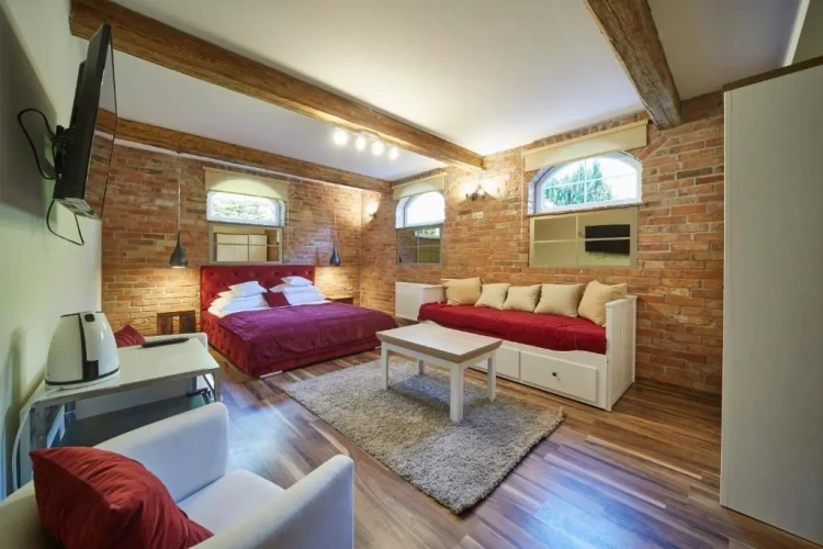 Economy Quadruple room