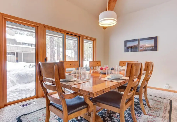 Awbrey Lane #7 by Village Properties at Sunriver