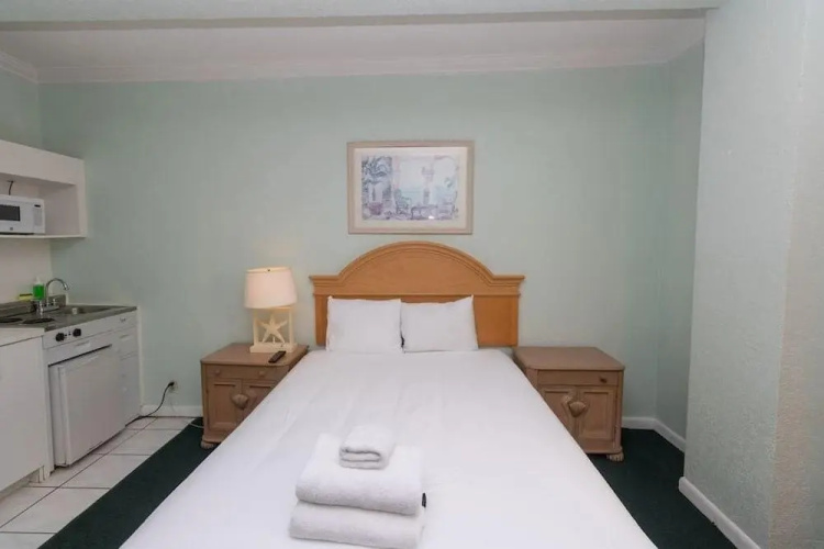 603 Studio Hollywood Beach
