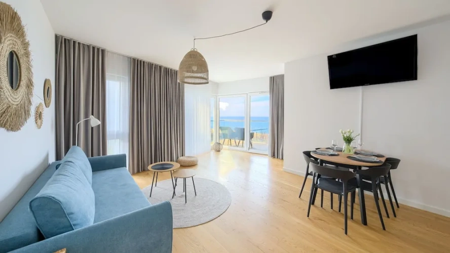 Apartment with balcony