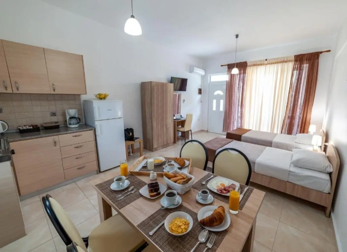 Deluxe Triple room
