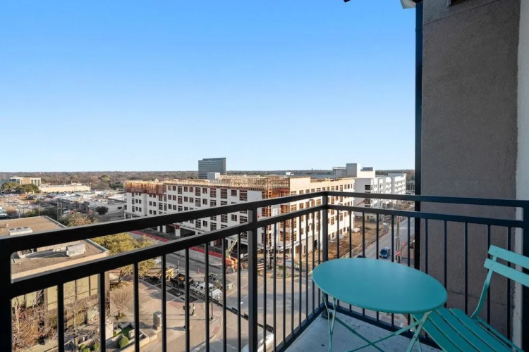 Arlington Designer Studio Apartment