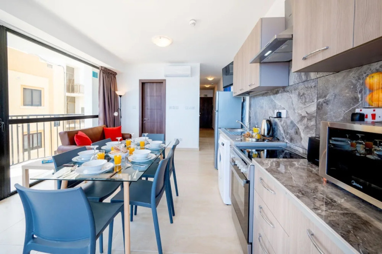 Islet Seafront Apartment Corner Terrace
