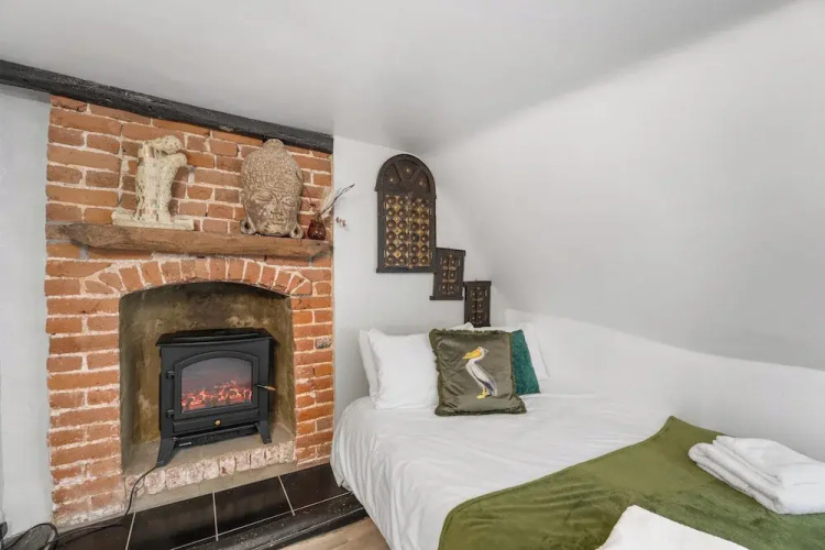 3 Bedroom City Centre Apartment