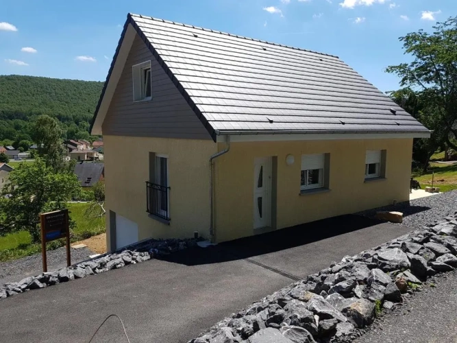 3 Bedrooms Cottage