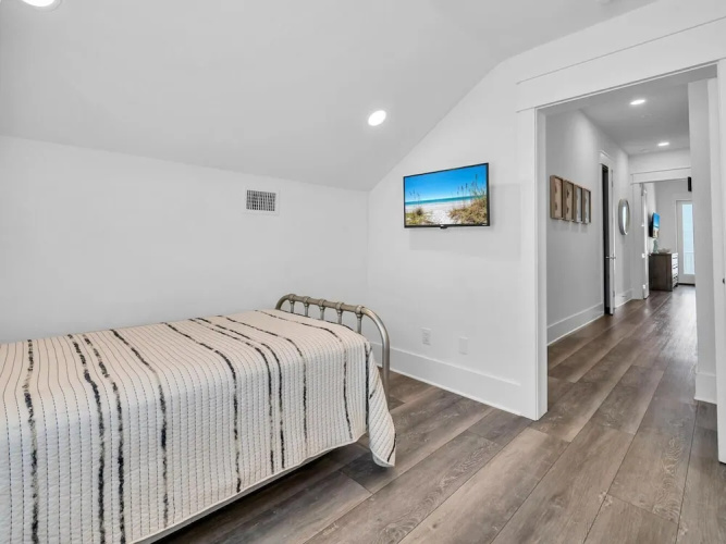 Casita Grayton