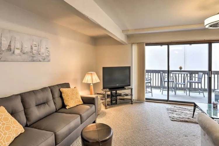 1 Bedroom Apartment with balcony