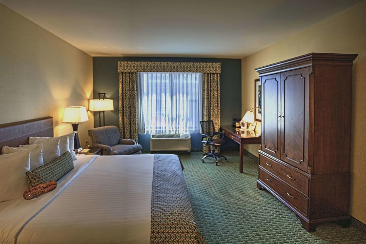 Hotel Warner
