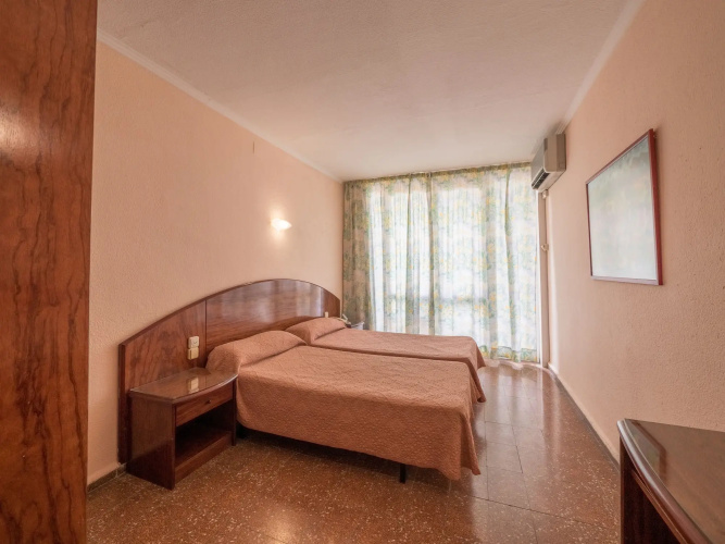 Garbi Calella Hotel