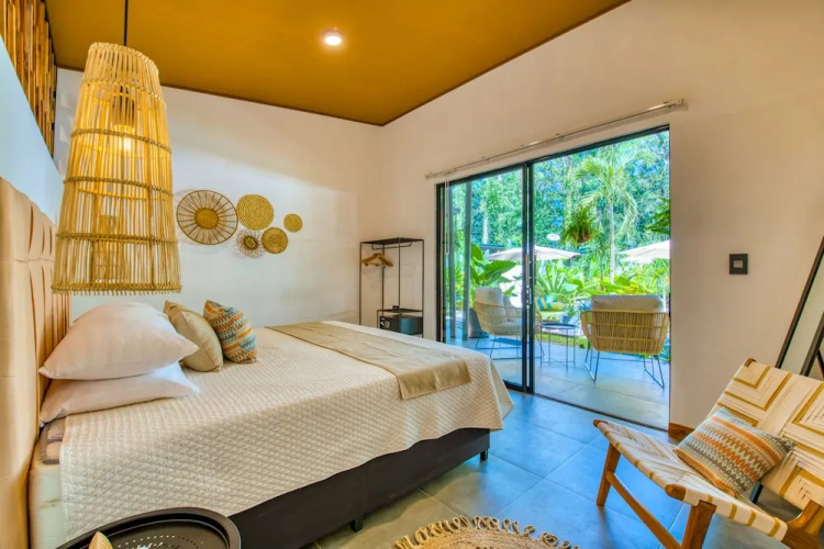 Exōtico Beach Hotel