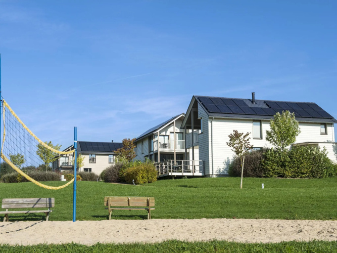 Child-friendly villa with stove, located in a lake area