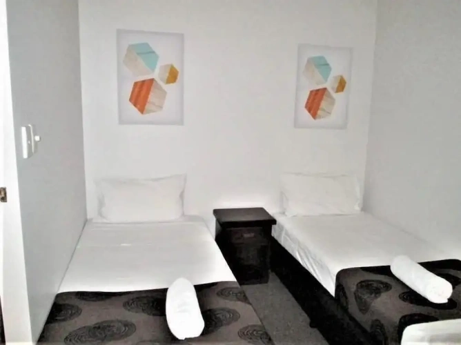 Economy Suite